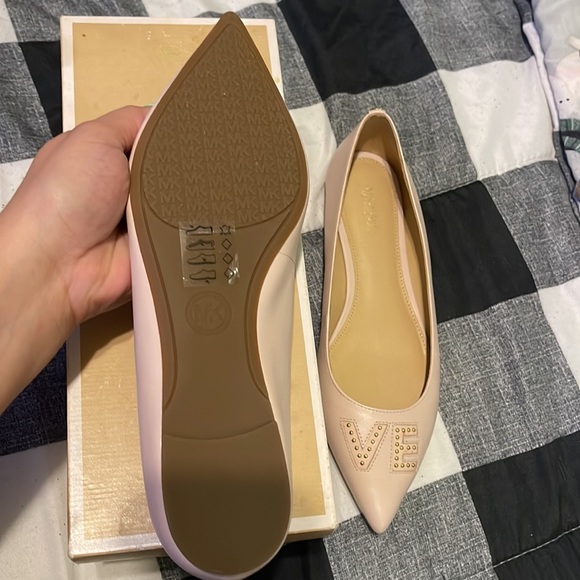 It’s a beautiful Mules ready to look like a princess👑 - Picture 2 of 4